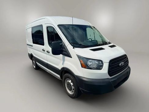 Used 2019 Ford Transit 250 130 Medium Roof RWD image 7
