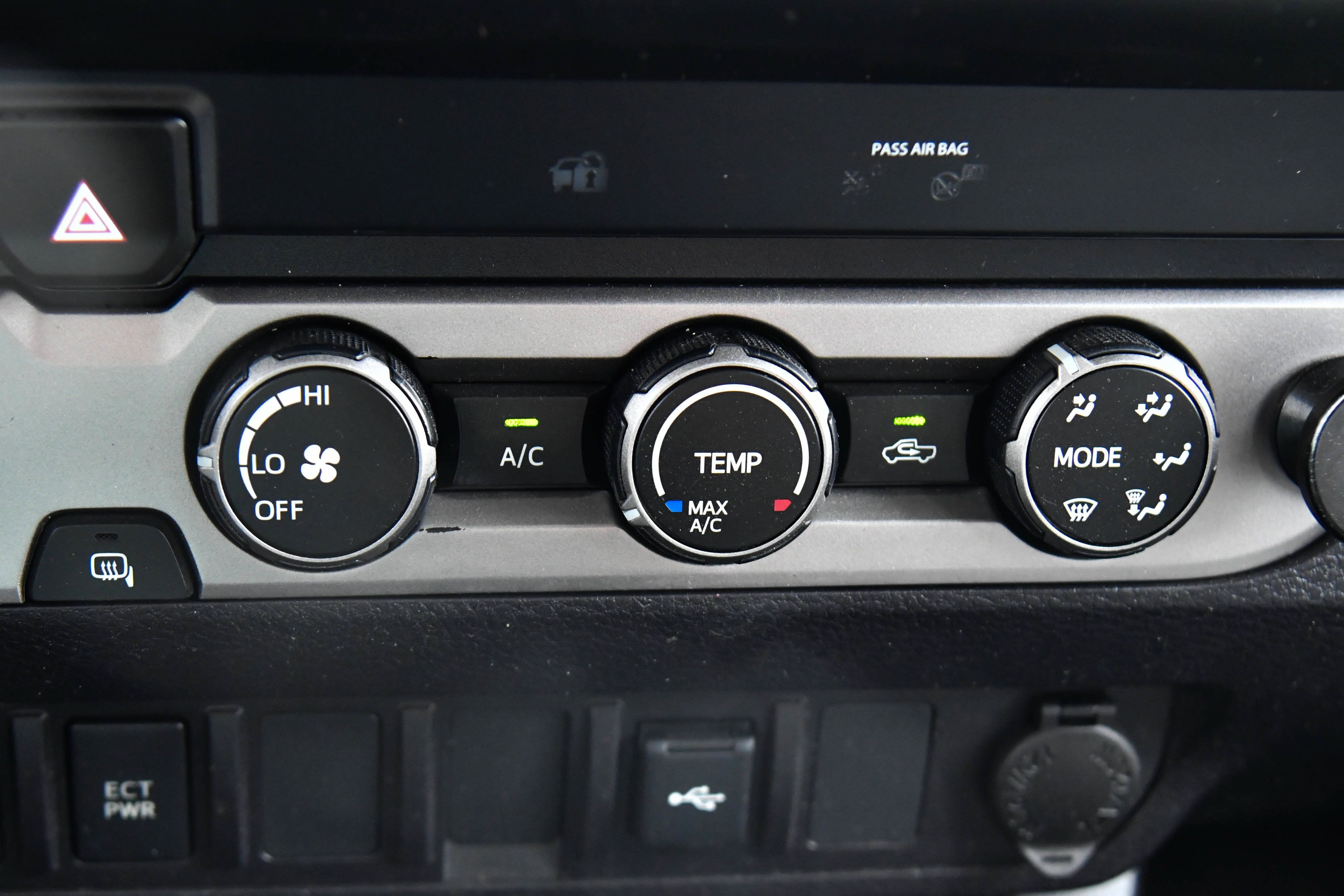 Used 2021 Toyota Tacoma SR RWD image 22