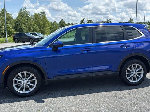Used 2025 Honda CR-V EX image 13