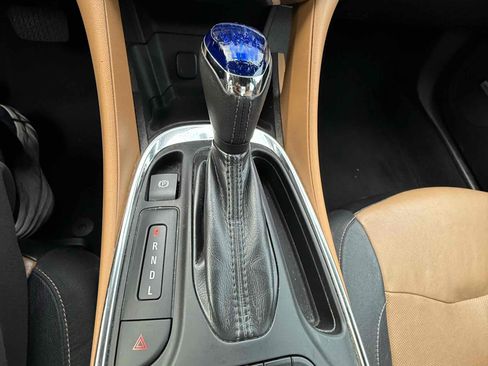 Used 2017 Chevrolet Volt Premier w/ Driver Confidence II Package FWD image 90