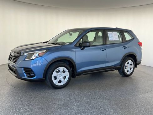 Certified 2023 Subaru Forester AWD/4WD image 9