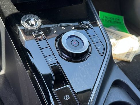 Used 2024 Kia Niro Wind FWD image 23