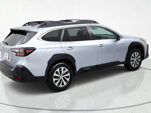 Certified 2023 Subaru Outback Premium AWD/4WD image 9