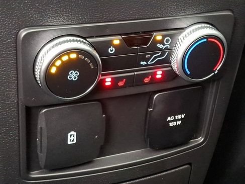 Certified 2022 Ford Explorer Limited w/ Hybrid Equipment Group 310A image 11