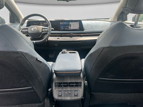 Used 2023 Nissan Ariya AWD/4WD image 9