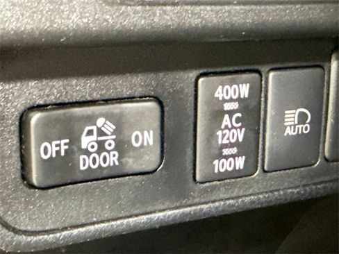 Used 2019 Toyota Tacoma TRD Off-Road image 12