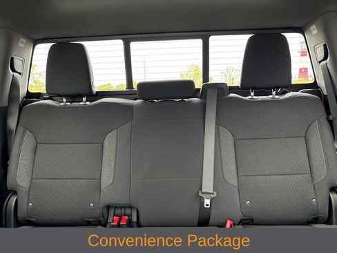 Used 2025 Chevrolet Silverado 1500 LT Trail Boss w/ Convenience Package II AWD/4WD image 7