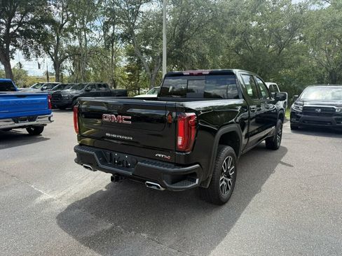 Used 2026 GMC Sierra 1500 AT4 w/ Technology Package AWD/4WD image 10