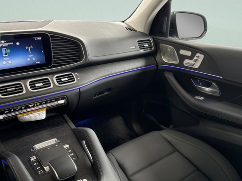New 2026 Mercedes-Benz GLS 450 GLS 450 image 30