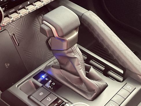 New 2026 Toyota 4Runner Limited image 15