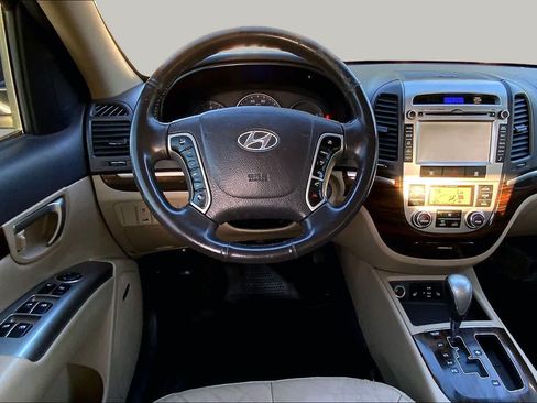 Used 2012 Hyundai Santa Fe Limited w/ Navigation Pkg 4 FWD image 6