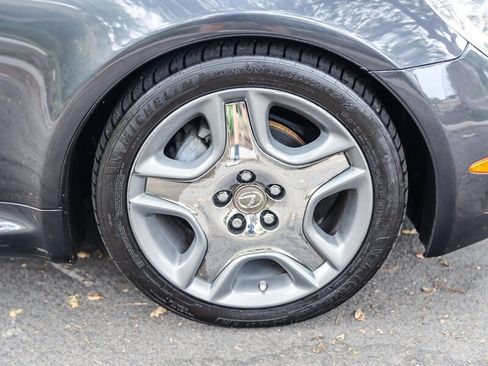 Used 2007 Lexus SC 430 Convertible RWD image 12