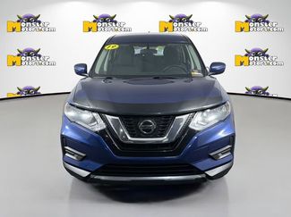 Used 2019 Nissan Rogue S FWD video 2