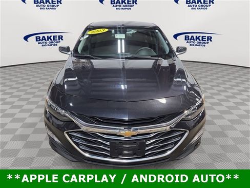 Used 2023 Chevrolet Malibu LT image 2