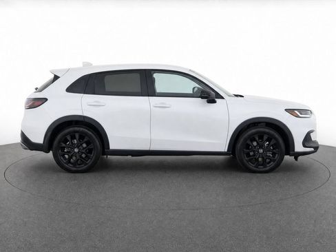 Used 2024 Honda HR-V Sport image 28