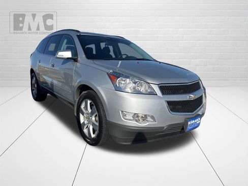 Used 2012 Chevrolet Traverse LT w/ All-Star Edition image 2