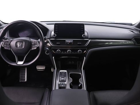 Used 2022 Honda Accord Sport image 5