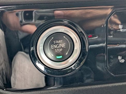 Used 2023 Chevrolet Silverado 1500 RST image 29