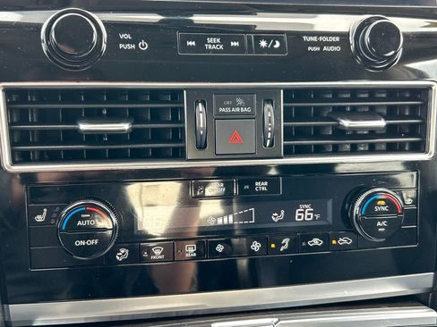 Used 2024 INFINITI QX80 Luxe image 16