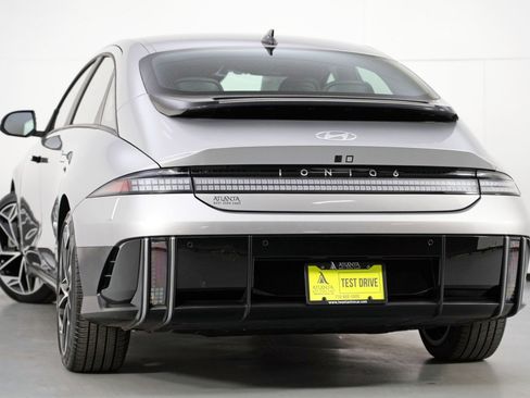 Used 2024 Hyundai Ioniq 6 SEL image 5