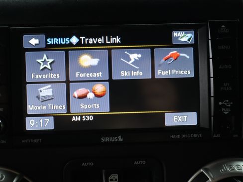 Used 2016 Jeep Wrangler Unlimited Sahara w/ Dual Top Group AWD/4WD image 37