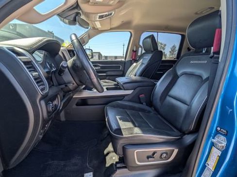 Used 2021 RAM 1500 Laramie AWD/4WD image 3