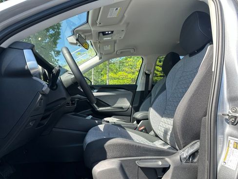 New 2026 Volkswagen Tiguan S AWD/4WD image 8