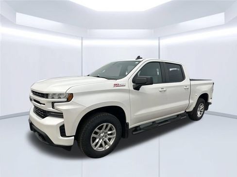 Used 2019 Chevrolet Silverado 1500 RST AWD/4WD image 2