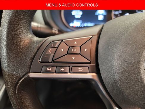 Used 2020 Nissan Kicks SV image 12