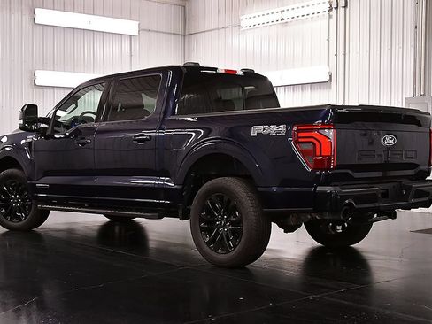 Used 2025 Ford F150 Lariat w/ Equipment Group 501A Mid AWD/4WD image 5