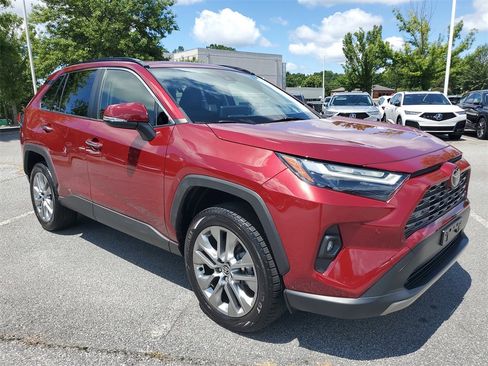 Used 2023 Toyota RAV4 Limited image 3