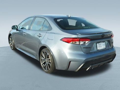 Used 2022 Toyota Corolla SE image 5