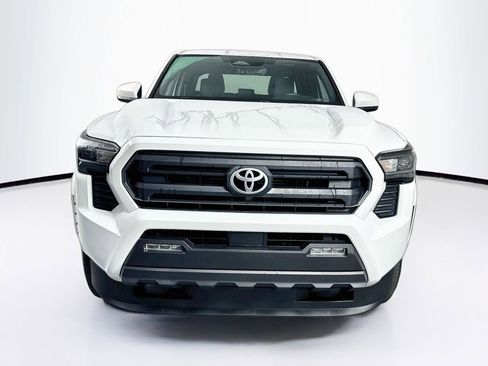 Used 2024 Toyota Tacoma SR5 image 2