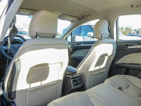 Used 2014 Ford Fusion Titanium image 28