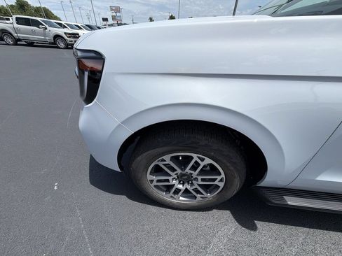 New 2026 Ford Expedition Max Active AWD/4WD image 16