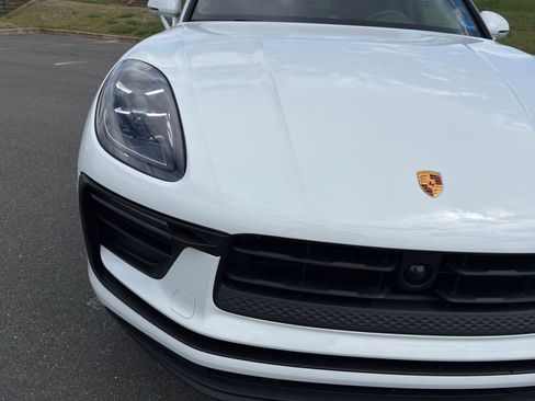 Certified 2026 Porsche Macan Turbo AWD/4WD image 13