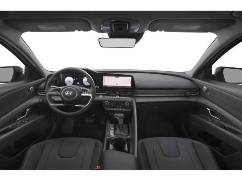 Used 2025 Hyundai Elantra SEL FWD image 62
