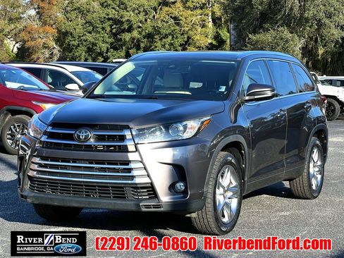 Used 2018 Toyota Highlander Limited image 1