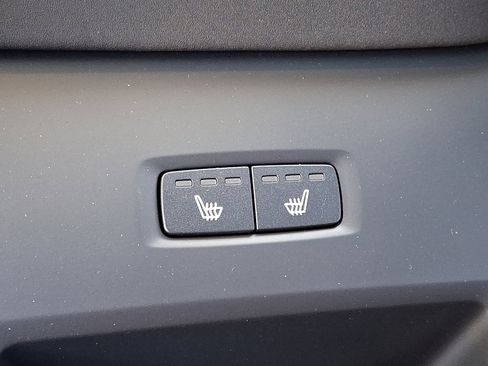 New 2026 Volvo XC60 B5 Plus w/ Protection Package Premier image 6