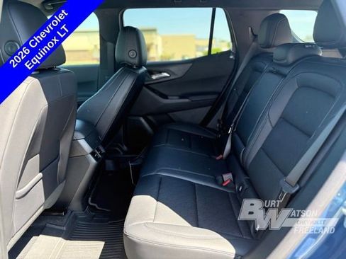 New 2026 Chevrolet Equinox LT w/ Convenience Package II FWD image 30