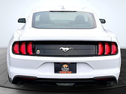 Used 2022 Ford Mustang Coupe image 5