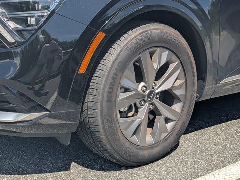 Used 2025 Kia Sportage SX FWD image 8
