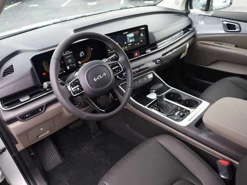 New 2026 Kia Carnival EX image 10