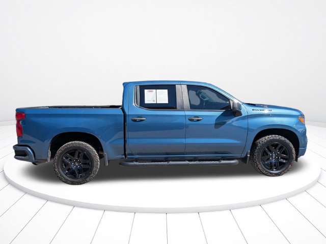 Used 2024 Chevrolet Silverado 1500 Custom w/ Turbomax Blackout Package RWD image 3