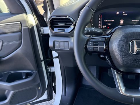 New 2026 Honda Pilot Touring image 20