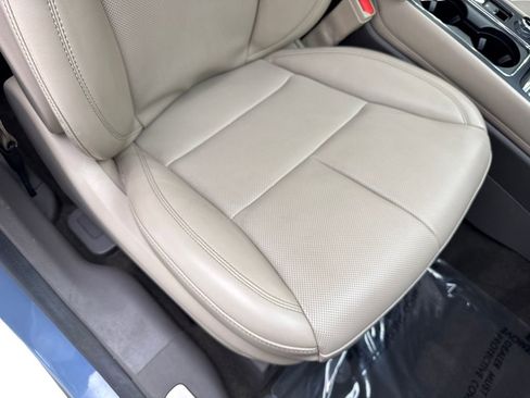 Used 2023 Lincoln Corsair AWD w/ Equipment Group 101A image 45