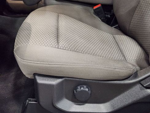 Used 2022 Ford F250 XLT image 42