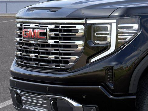 New 2026 GMC Sierra 1500 Denali w/ Denali Reserve Package AWD/4WD image 16