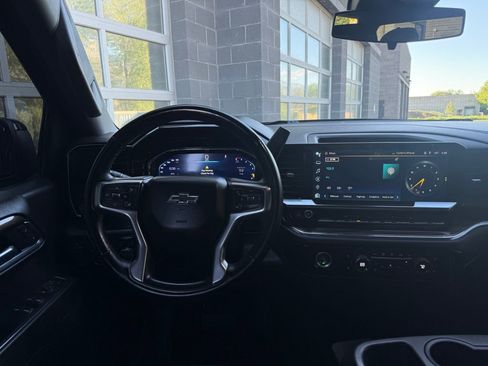 Used 2023 Chevrolet Silverado 1500 RST AWD/4WD image 37