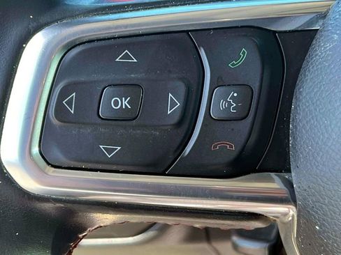 Certified 2022 Jeep Wrangler Unlimited Rubicon w/ Safety Group AWD/4WD image 17